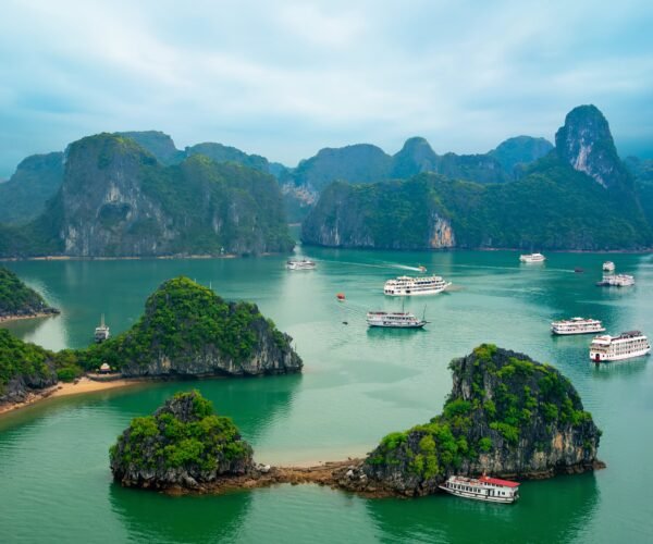 Vietnam Luxury Tour Package